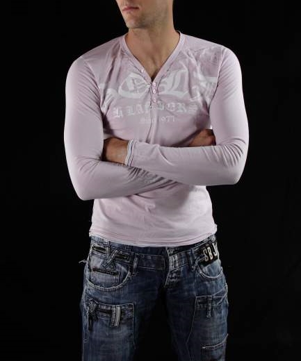 Photo ads/1117000/1117076/a1117076.jpg : Bel inconnu veut réaliser fantasme avec jf