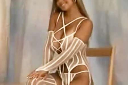 Photo ads/1404000/1404984/a1404984.jpg : Douce et sexy Emelie