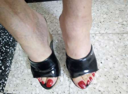 Photo ads/1502000/1502371/a1502371.jpg : Fétichiste des pieds