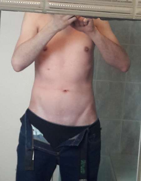 Photo ads/1507000/1507476/a1507476.jpg : Disponible pour étudiante, femme, couple