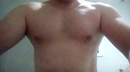 Photo ads/1532000/1532281/a1532281.jpg : 2 hommes grosse queue pour cpl ou femme