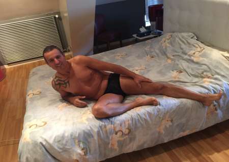 Photo ads/1603000/1603489/a1603489.jpg : cunnilingueur