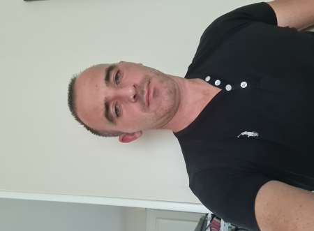 Photo ads/1721000/1721850/a1721850.jpg :  Masseur expérimenté