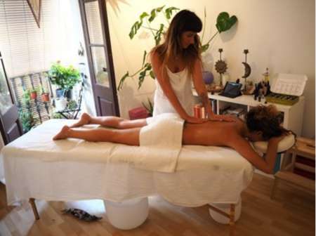 Photo ads/1741000/1741437/a1741437.jpg : Massage extraordinaire