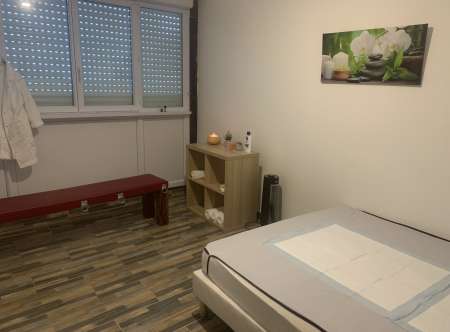 Photo ads/1775000/1775552/a1775552.jpg : Thaïs massage tantra naturiste