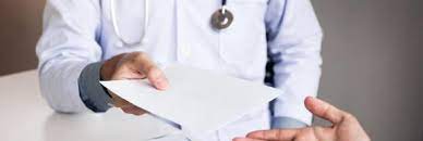 Photo ads/1781000/1781619/a1781619.jpg : Recrutement secretaire