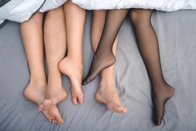 Photo ads/1805000/1805191/a1805191.jpg :  Couple cherche femme