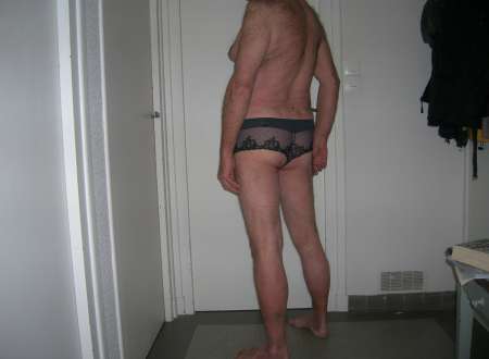 Photo ads/1848000/1848023/a1848023.jpg : Penestin / Marzan homme salope dispo nuit et jour