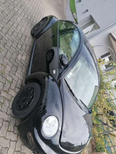 Volkswagen New Beetle