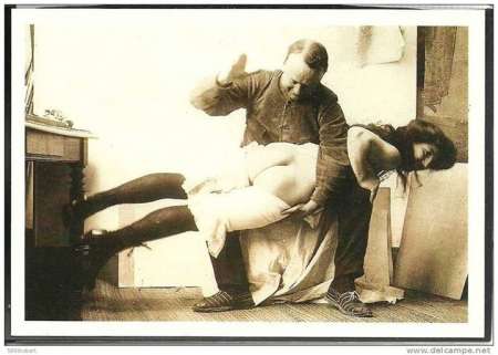 Photo ads/1862000/1862259/a1862259.jpg : Au Plaisir de La Fessée, Le Confesseur Fesseur