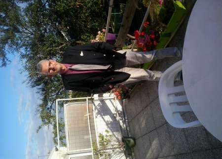 Photo ads/1866000/1866648/a1866648.jpg : recherche une femme majeure pour repassage