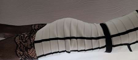 Photo ads/1896000/1896209/a1896209.jpg : travestie pour ménage