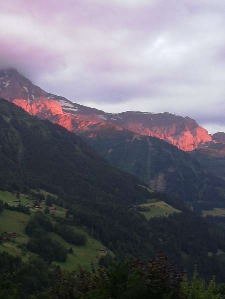 Photo ads/1943000/1943611/a1943611.jpg : Massage intime et plus si affinités