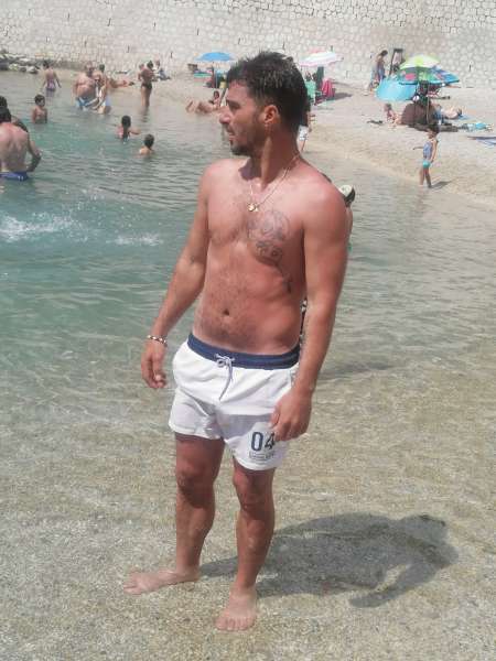 Photo ads/1975000/1975937/a1975937.jpg : Jeune homme 34ans