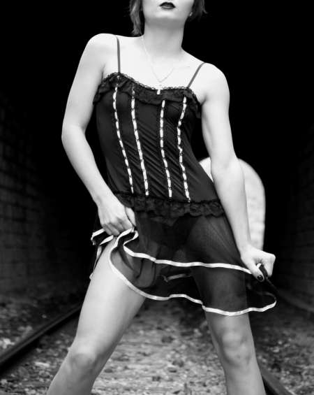 Photo ads/1979000/1979160/a1979160.jpg : Jeune française sexy