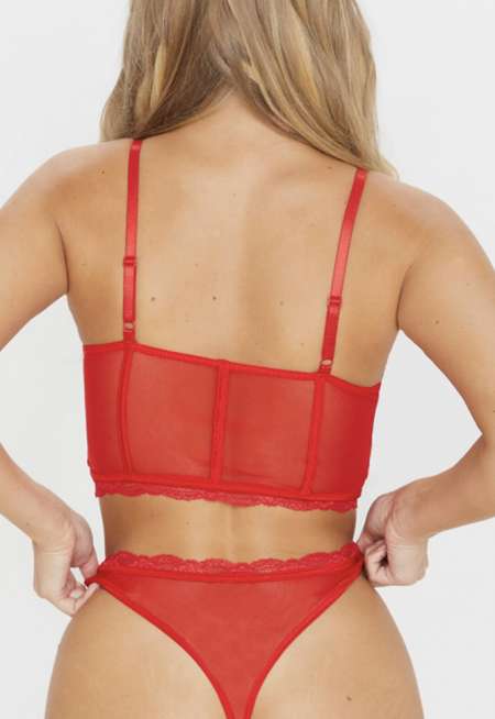 Photo ads/2008000/2008623/a2008623.jpg : Recherche jeune femme sportive.