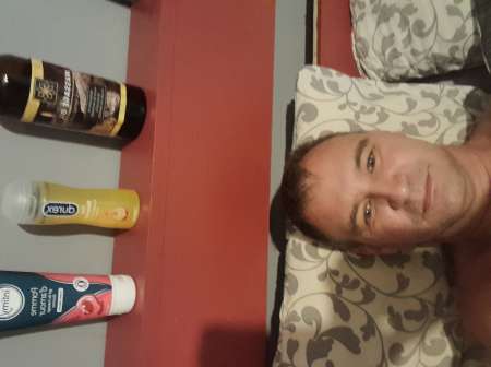 Photo ads/2017000/2017901/a2017901.jpg : Homme marié