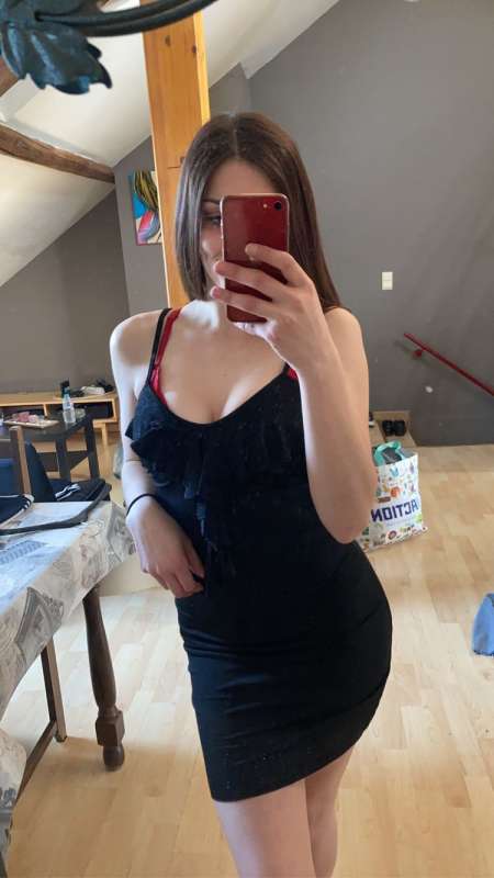 Photo ads/2028000/2028830/a2028830.jpg :  couple qui veut faire un gangbang