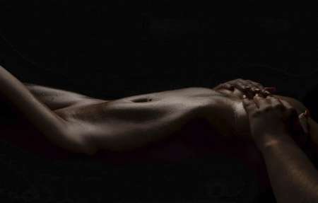 Photo ads/2040000/2040391/a2040391.jpg : Pour modèle photo féminin