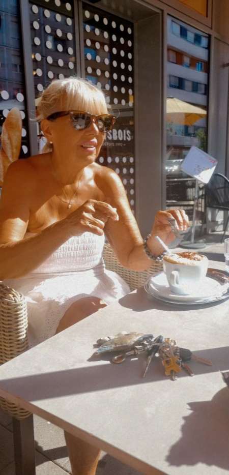 Photo ads/2048000/2048967/a2048967.jpg : MASSAGE TANTRIQUE BIEN-ÊTRE