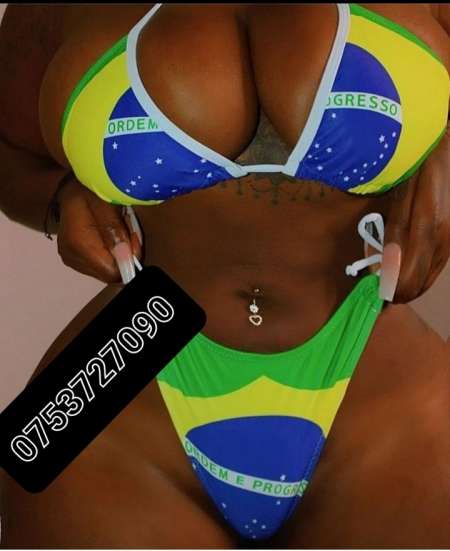 Photo ads/2081000/2081674/a2081674.jpg : NAOMY BELLE BRUNE