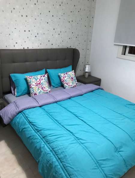 Photo ads/2086000/2086606/a2086606.jpg : Cherche femme age