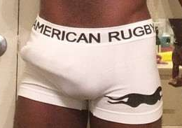 Photo ads/2096000/2096322/a2096322.png : Recherche femme pour Plan q