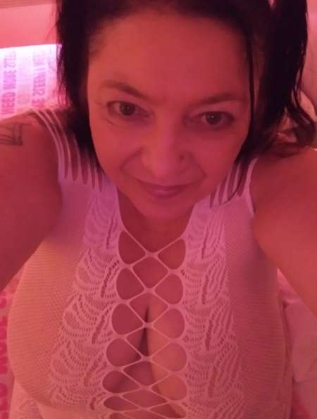 Photo ads/2101000/2101351/a2101351.jpg : Melinda pour bon moment