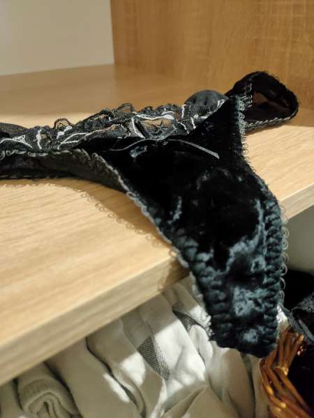 Photo ads/2104000/2104643/a2104643.jpg :  Pour ma femme