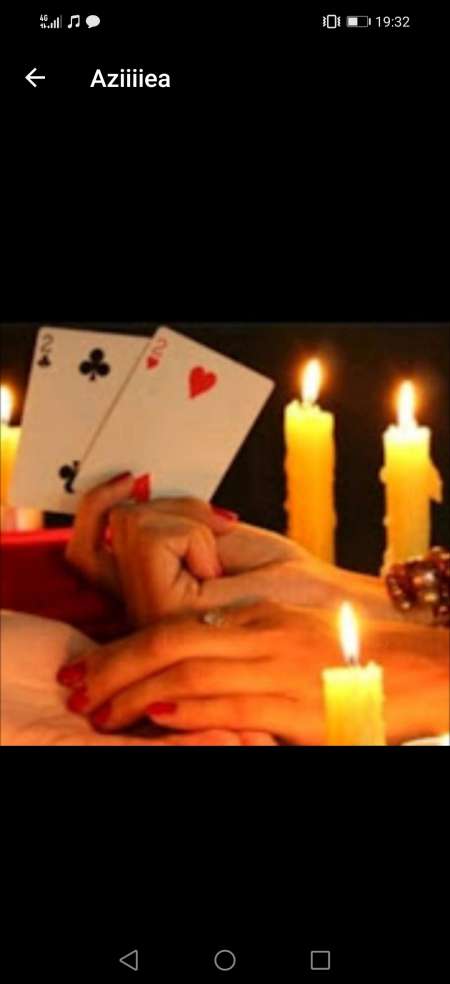 Photo ads/2131000/2131028/a2131028.jpg : Tirage cartes tarrots