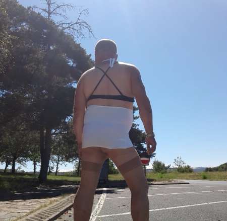 Photo ads/2160000/2160159/a2160159.jpg :  Gangbang Passif travesti soumise pour actif