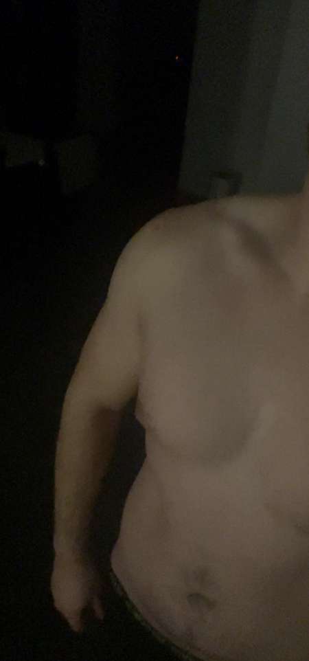 Photo ads/2191000/2191918/a2191918.png : Escort boy