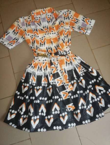Photo ads/2202000/2202786/a2202786.jpg : Robe kaba boubou en tissu pagne wax africain