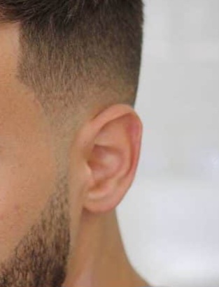 Photo ads/2211000/2211209/a2211209.jpg : Jh métro cherche etudiante