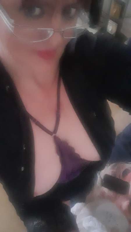 Photo ads/2212000/2212620/a2212620.jpg : Escorte Belle française