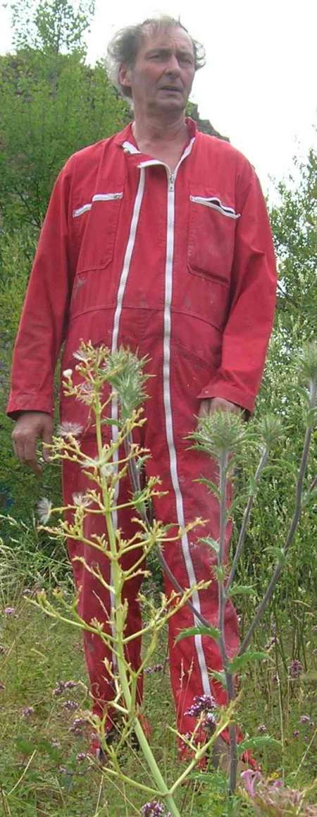 Photo ads/2220000/2220740/a2220740.jpg :  Homme passif soumis lope dispo nuit et jour Camoël