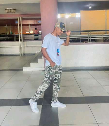Photo ads/2225000/2225382/a2225382.jpg :  Escort boy d'Agadir