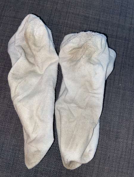 Photo ads/2230000/2230642/a2230642.jpg : j'achetes des chaussette porté