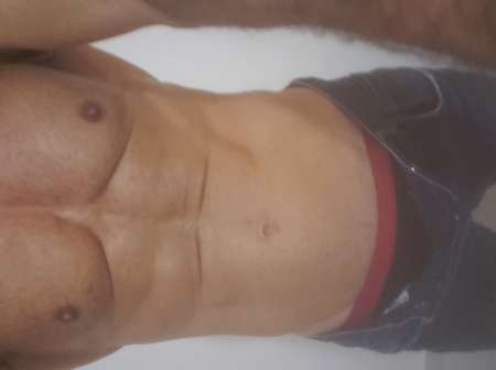 Photo ads/2231000/2231988/a2231988.jpg : Escort Boy