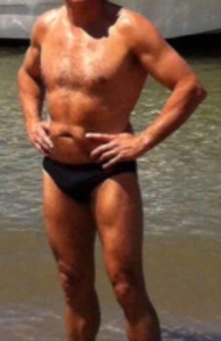 Photo ads/2282000/2282122/a2282122.jpg : H sexy Cherche masseur ou masseuse