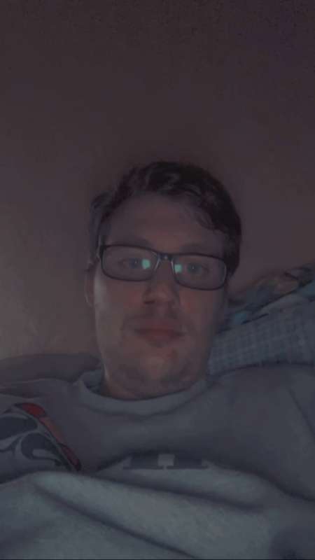 Photo ads/2288000/2288984/a2288984.png : Homme de 33an pour Dame pour tout occasion