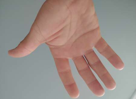 Photo ads/2290000/2290024/a2290024.jpg : Mesdames, Travestis....