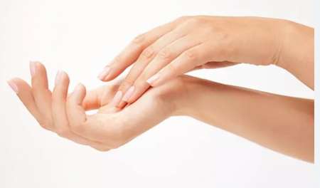 Photo ads/2318000/2318284/a2318284.png : Cherche Fisteuse