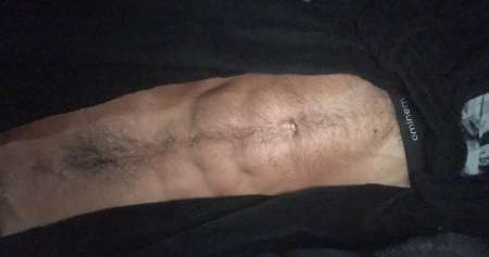 Photo ads/2319000/2319864/a2319864.jpg : Homme Cherche Une femme à la hauteur