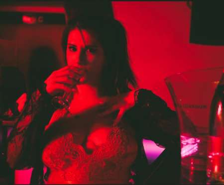Photo ads/2327000/2327645/a2327645.jpg : Impitoyable dominatrice