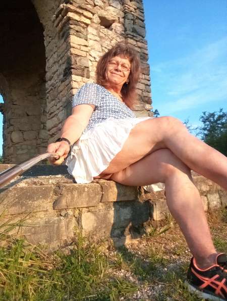 Photo ads/2332000/2332513/a2332513.jpg : cherche massage par retraité(e) expérimenté(e)