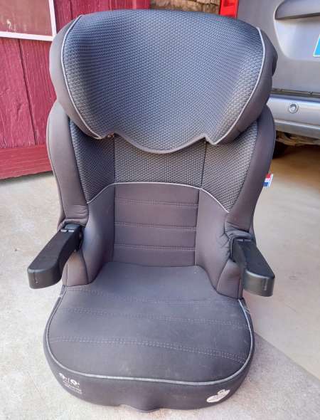 Photo ads/2333000/2333610/a2333610.jpg :  Siege auto ISOFIX