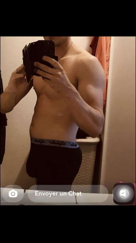 Photo ads/2336000/2336802/a2336802.png :  Service sexuel , escort boy , escorte boy etc