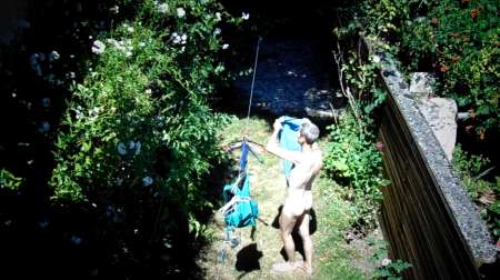 Photo ads/2339000/2339702/a2339702.png : Lecteur ch lectrice pour vaincre l'Everest tout nu