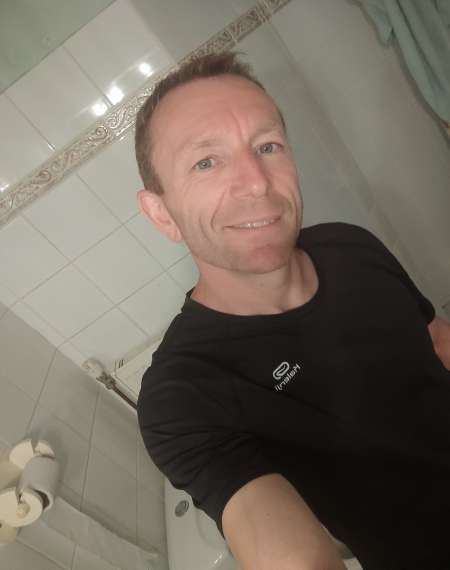 Photo ads/2340000/2340133/a2340133.jpg : Respectueux